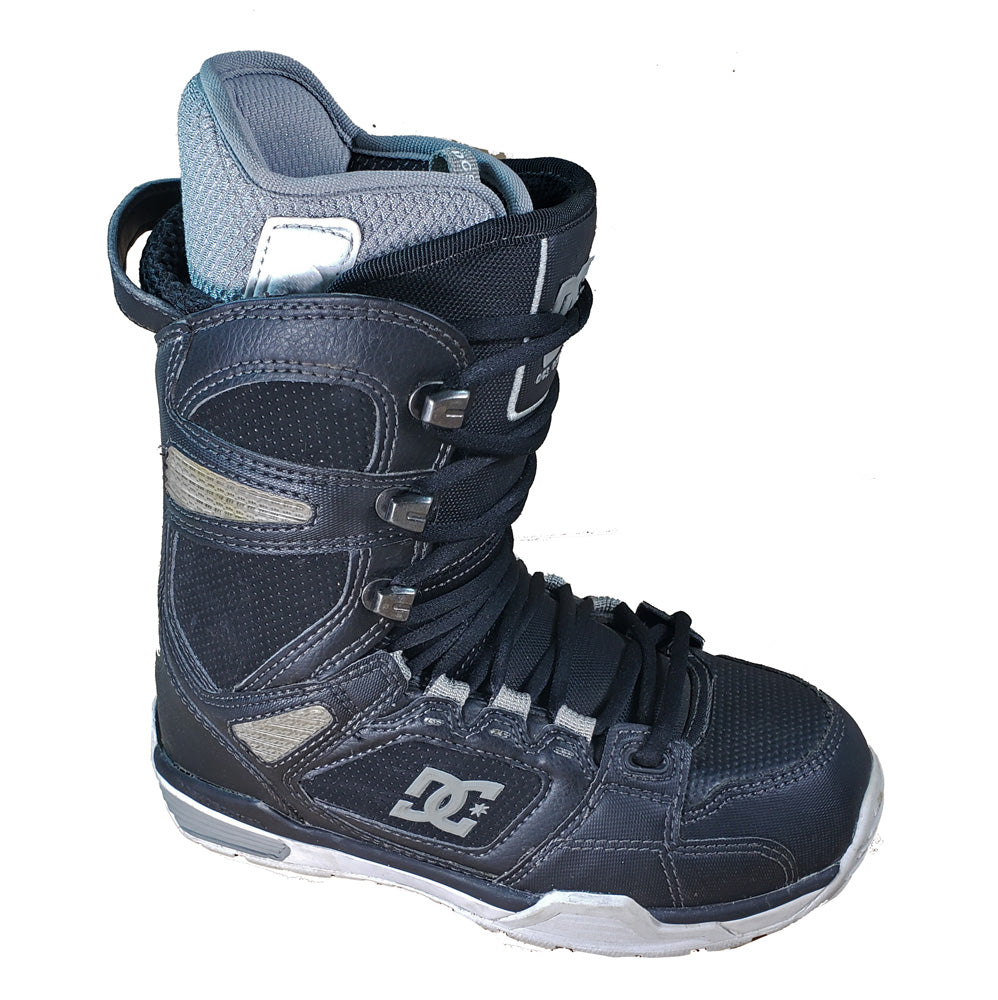 DC Flare Girls Blem Snowboard Boots Size 5L-Euro36.