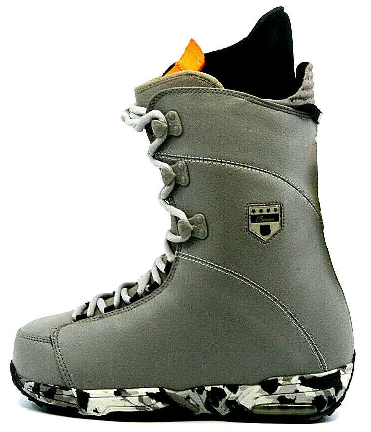 Burton Boxer Snowboard Boots Gray Size Mens 8 or women 9