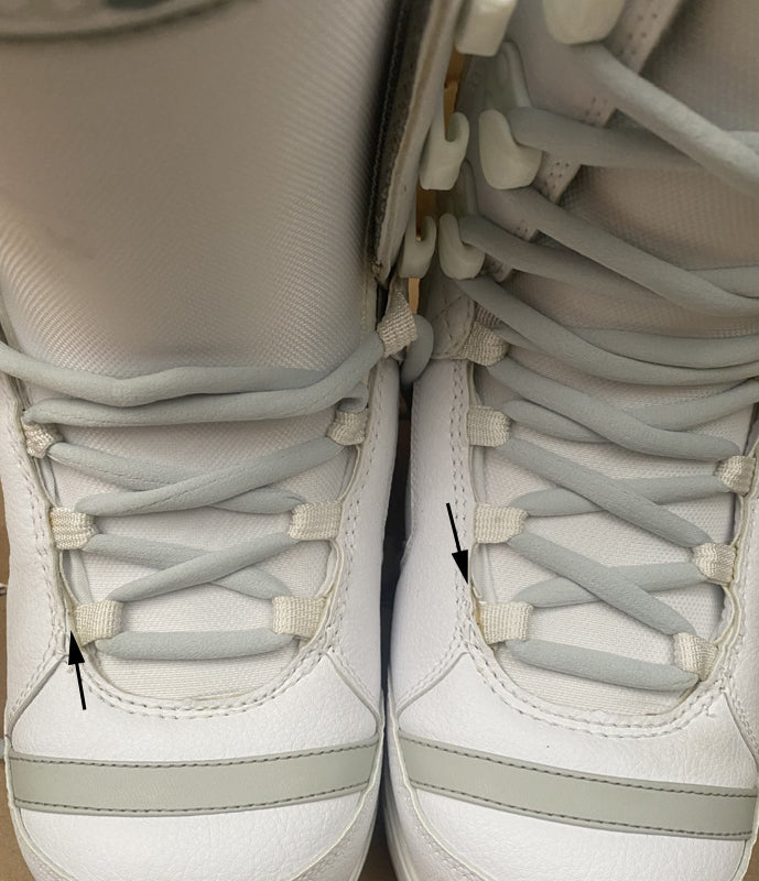 burton coco snowboard boots white Burton Coco Women's Blem White Lace Snowboard Boots Size 7 - 8